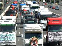Дальнобойщики Португалии прекратили забастовку
