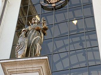 Верховный суд признал законным возврат части иска КПРФ
