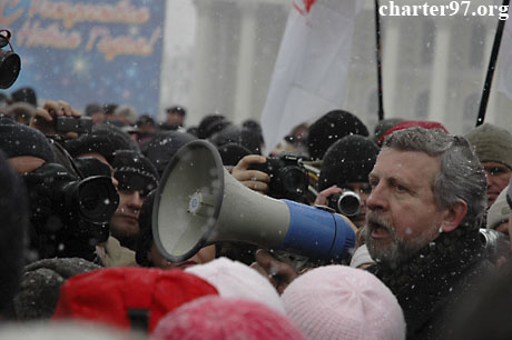 Александр Милинкевич, фото на newsby.org