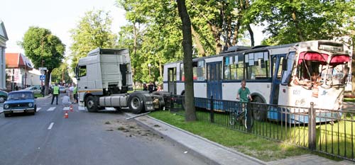 Авария на улице Комсомольской и Мицкевича