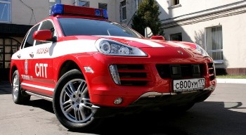 пожарный Porsche Cayenne S